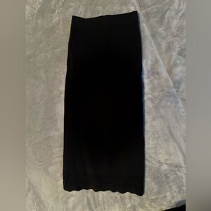 Babaton Aritzia knit midi skirt size xs